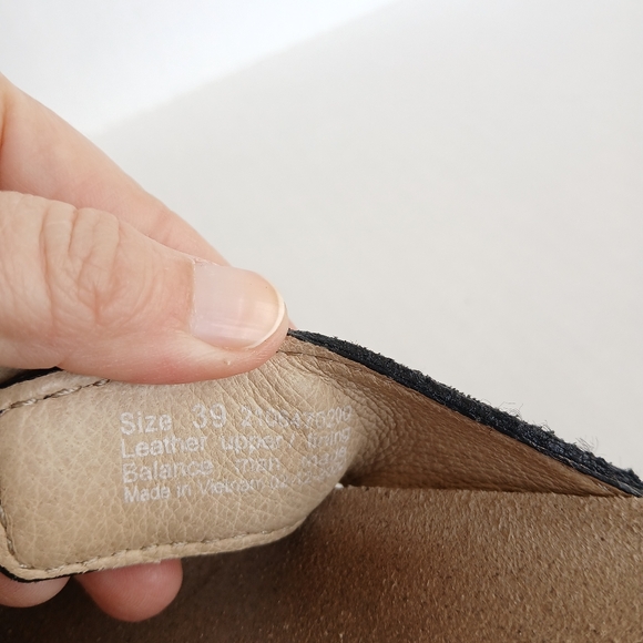 Dansko Dayna Leather Double Buckle Sandals - Picture 6 of 7